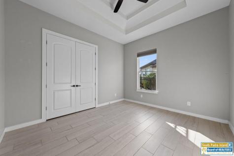 60 Whooping Crane Drive Laguna Vista TX 78578