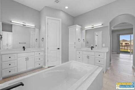 60 Whooping Crane Drive Laguna Vista TX 78578