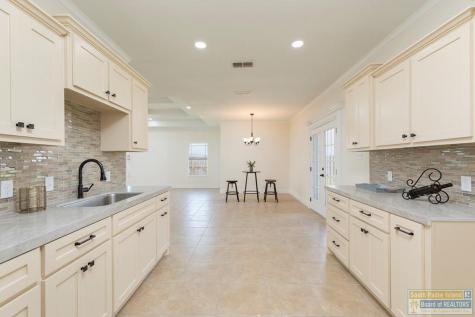 23789 Richmond Drive Harlingen TX 78552