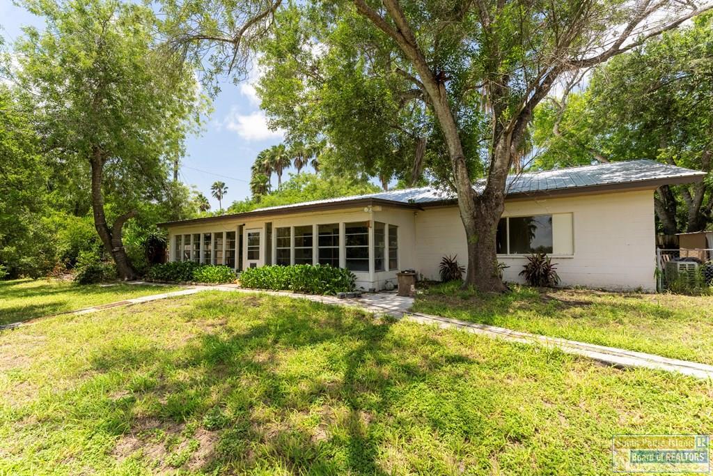 150 S Valencia Bayview TX 78566