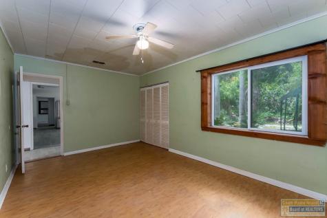 150 S Valencia Bayview TX 78566