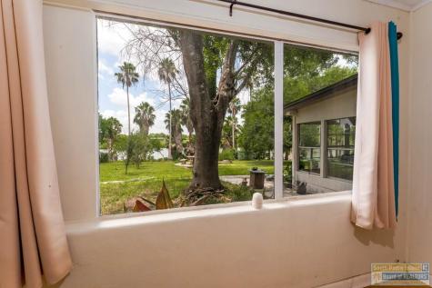 150 S Valencia Bayview TX 78566