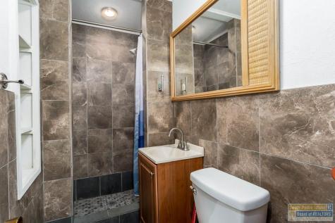 150 S Valencia Bayview TX 78566