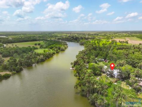 150 S Valencia Bayview TX 78566
