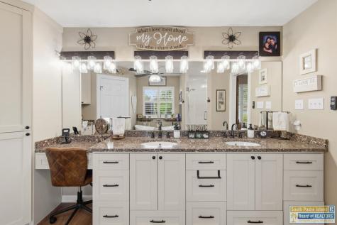 39785 Palm Drive Bayview TX 78566