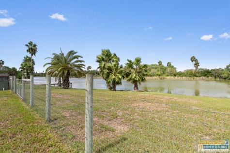 39785 Palm Drive Bayview TX 78566