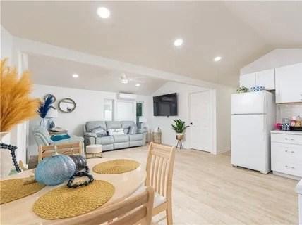 E Clam Circle Port Isabel TX 78589