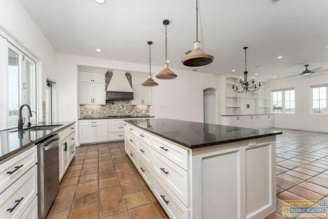 302 Captain Kidd Port Isabel TX 78578