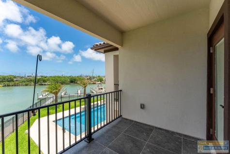 302 Captain Kidd Port Isabel TX 78578