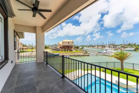302 Captain Kidd Port Isabel TX 78578
