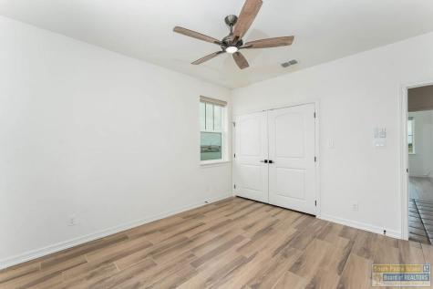 302 Captain Kidd Port Isabel TX 78578