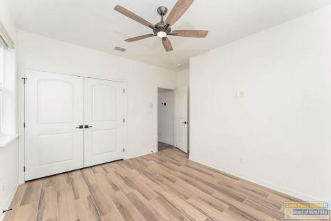 302 Captain Kidd Port Isabel TX 78578