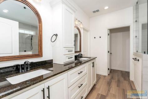 302 Captain Kidd Port Isabel TX 78578
