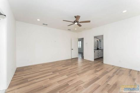 302 Captain Kidd Port Isabel TX 78578