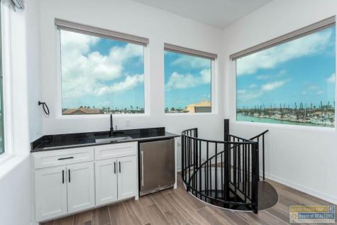 302 Captain Kidd Port Isabel TX 78578