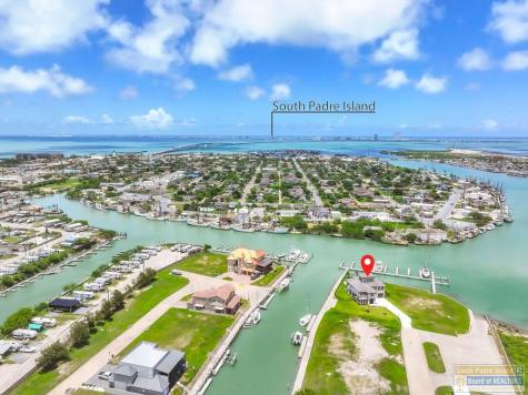 302 Captain Kidd Port Isabel TX 78578