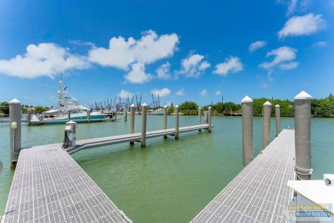 302 Captain Kidd Port Isabel TX 78578