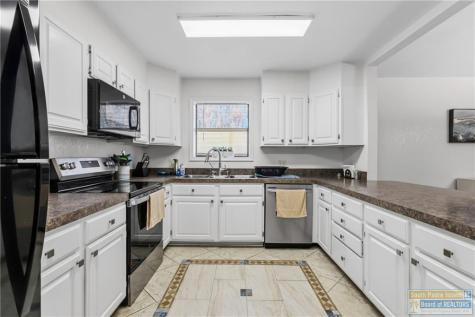 1014 Trout Avenue Port Isabel TX 78578