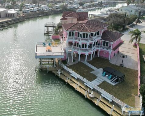 901 Trout Avenue Port Isabel TX 78578