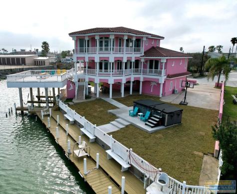 901 Trout Avenue Port Isabel TX 78578