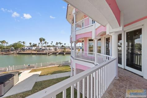 901 Trout Avenue Port Isabel TX 78578