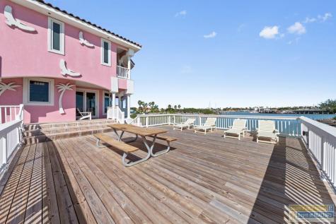 901 Trout Avenue Port Isabel TX 78578