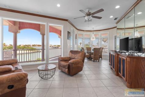 901 Trout Avenue Port Isabel TX 78578