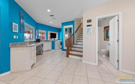 901 Trout Avenue Port Isabel TX 78578