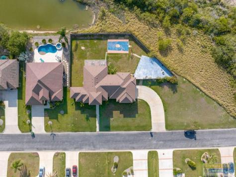 26 Bethpage Drive Laguna Vista TX 78578