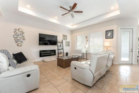 26 Bethpage Drive Laguna Vista TX 78578