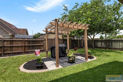 4306 Water's Edge Harlingen TX 78552
