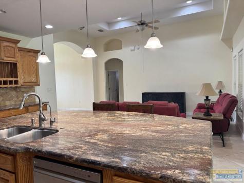 87 Golf House Road Laguna Vista TX 78578