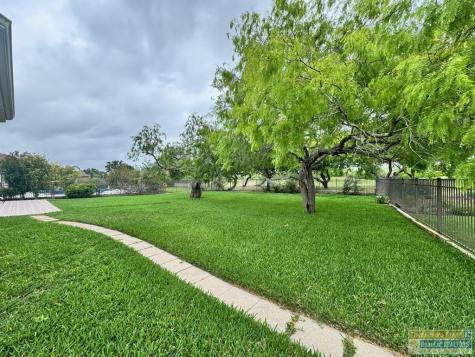 87 Golf House Road Laguna Vista TX 78578