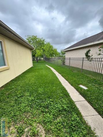 87 Golf House Road Laguna Vista TX 78578