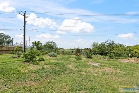 215 Palm Boulevard Laguna Vista TX 78578