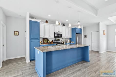 215 Palm Boulevard Laguna Vista TX 78578