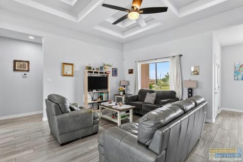 215 Palm Boulevard Laguna Vista TX 78578