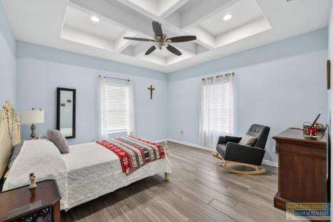 215 Palm Boulevard Laguna Vista TX 78578