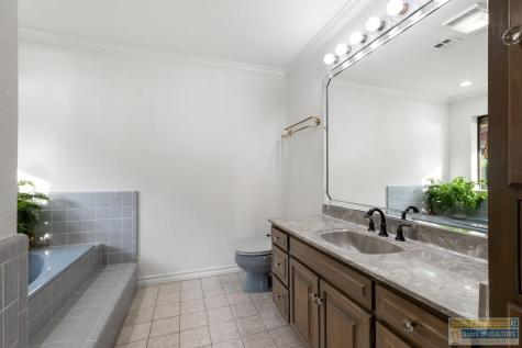 606 Beach Boulevard Laguna Vista TX 78578