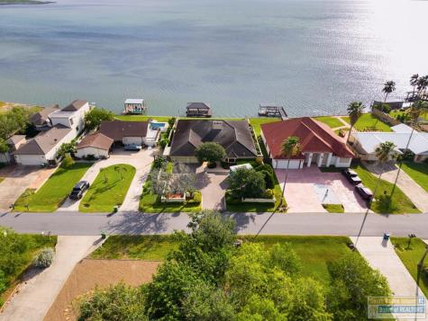 606 Beach Boulevard Laguna Vista TX 78578
