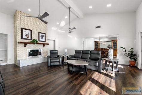 606 Beach Boulevard Laguna Vista TX 78578