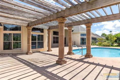 15 Whooping Crane Drive Laguna Vista TX 78578