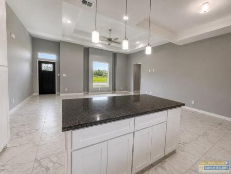 8806 Albatross Street Harlingen TX 78552