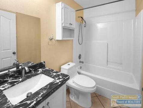 13 Lakewood Drive Laguna Vista TX 78578