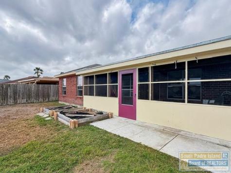 13 Lakewood Drive Laguna Vista TX 78578