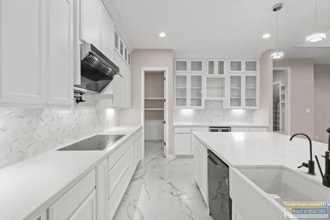 27 Whooping Crane Drive Laguna Vista TX 78578