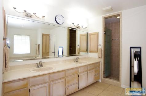 39574 Palm Drive Bayview TX 78566