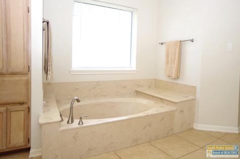 39574 Palm Drive Bayview TX 78566
