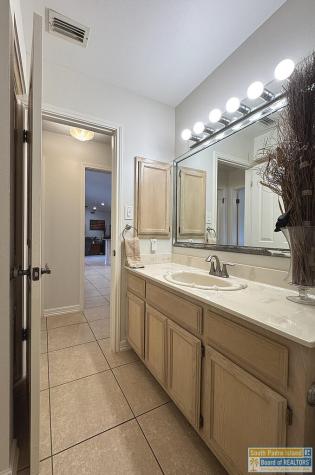 39574 Palm Drive Bayview TX 78566