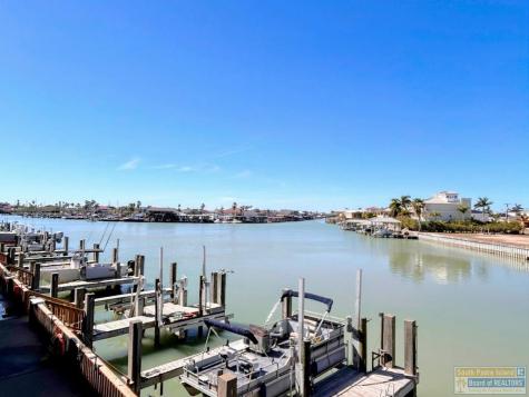 226 W Houston Street Port Isabel TX 78578